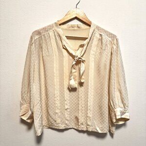 Vintage cream lavalliere blouse size M